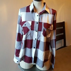 Plad Button Down Top